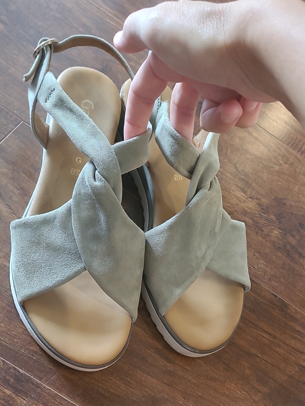 Gabor Sage Suede Knotted Slingback Comfort Sandals Size 8.5